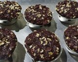 Foto langkah ke 3 dari resep Oat Choco-Mocca Banana Muffin.