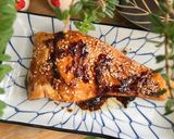 Hình bước làm 3 của món Cá hồi nướng teriyaki
