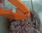 A picture of step 5 of Beef Burgers.