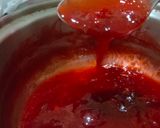 Foto langkah ke 8 dari resep Strawberry new york cheesecake.