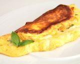Habkönnyű sajtos omlett recept fázis 8 fotója