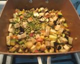 Foto del paso 2 de la receta: Revuelto rápido y fácil de verduras