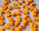 Une image de l'étape 2 de Pâtes de potimarron sauce au fromage de brebis.