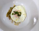 Foto del paso 8 de la receta: Verduras salteadas con huevo frito