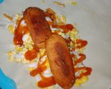 Foto langkah ke 4 dari resep Vegie, egg and Sausage rolls.