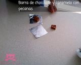 Foto del paso 7 de la receta: Barra de chocolate y caramelo con pecanas TM6