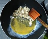 Foto langkah ke 6 dari resep Kwetiauw Nyemek.