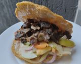 Foto del paso 6 de la receta: Arepa🫓de maíz🌽pelado rellena de carne asada🥩y ensalada🥙🧆