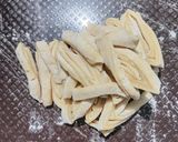 Foto langkah ke 3 dari resep Homemade noodles.