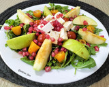 Foto del paso 7 de la receta: Ensalada de rúcula con queso fresco, manzana y granada