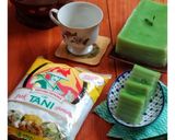 Foto langkah ke 7 dari resep Lapis Tapioka Pandan.