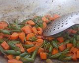 A picture of step 6 of Carrot and beans subzi.