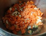 Zöldborsóleves juhtúrós gombóccal recept fázis 1 fotója
