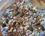 A picture of step 4 of Chia milet oats breakfast bowl.