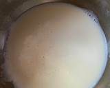 வைட் சாக்லேட் சாக்கோ மில்க் ஷேக் (White chocolate choco milkshake recipe in tamil) ரெசிபி ஸ்டேப் 1 புகைப்படம்