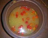 Foto langkah ke 2 dari resep Mangga Muda Kuah Pedas.