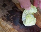 Foto langkah ke 3 dari resep Sawi putih gulung isi daging.
