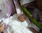 A picture of step 3 of Goan Style Veg Paneer Xacuti.