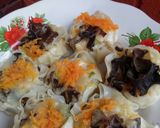 Foto langkah ke 5 dari resep Dimsum Jamur & Wortel.