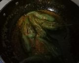 A picture of step 16 of Hyderabadi Mirchi Salan.