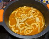 Foto del paso 5 de la receta: Calamares con garbanzos
