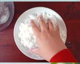 Foto langkah ke 1 dari resep GA PAKE oven !!! kue PANDAN yang ada KELAPA parut+gula MERAH.