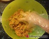 A picture of step 1 of Burgers with carrot and kefalotyri.