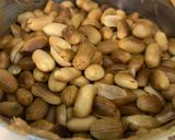 صورة لخطوة 2 من وصفة زبدة الفول السوداني صحيه