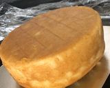 A picture of step 5 of Creamy vanilla cake.