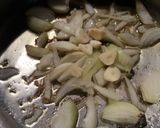 Foto del paso 2 de la receta Merluza en salsa de piquillos