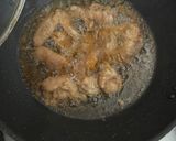 Foto langkah ke 5 dari resep Garlic Pepper Wing and Thigh Chicken.