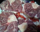 Foto del paso 1 de la receta: Ossobuco al vino tinto con arroz yamaní 🤗👩🏼🍳🍷