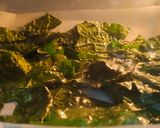 Foto langkah ke 3 dari resep Crispy Kale with Oregano.