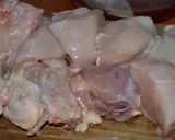 Foto del paso 4 de la receta: Pollo con pasta verde de curry