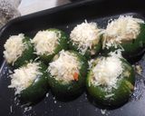Foto del paso 4 de la receta: Zapallitos rellenos con carne de 🐖 con ensalada de arroz 🌽🥚