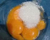 Foto langkah ke 2 dari resep Bolu Hongkong Keju Almond.