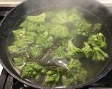 Une image de l'étape 4 de Poêlée de chou romanesco à la crème et emmental.