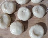 કાજુ બોલ (Kaju Balls Recipe In Gujarati) રેસીપી સ્ટેપ6ફોટો