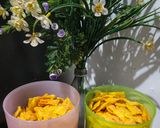 Foto langkah ke 3 dari resep Cemilan 2 bahan, "KRIPIK PANGSIT ANEKA RASA".
