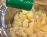 Foto del paso 3 de la receta: Crema de calabacín y puerros con queso crema