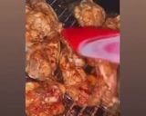 A picture of step 3 of The mustard honey wings.