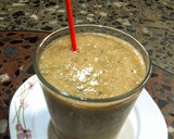 A picture of step 4 of Banacucumber smoothie.