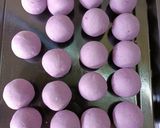 Foto langkah ke 3 dari resep 256.Bola"ubi ungu coklat lumer.