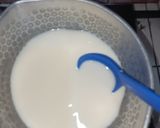 Foto langkah ke 3 dari resep Puding Buah Lapis Susu dan Coklat.
