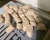 Une image de l'étape 10 de Saucisses allemandes aux poivrons verts, oignon et épices.