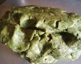 A picture of step 1 of Palak Puri.
