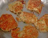 Foto del paso 6 de la receta Tortitas de calabacín con salsa de yogur