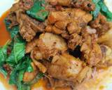 ผัดเผ็ดไก่ใส่ใบยี่หร่า วิธีทำสูตร 4 รูป