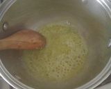 Foto del paso 2 de la receta: Tallarín Salsa blanca con pollo a milanesa
