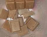 A picture of step 6 of Chocolate bounties with cofee.